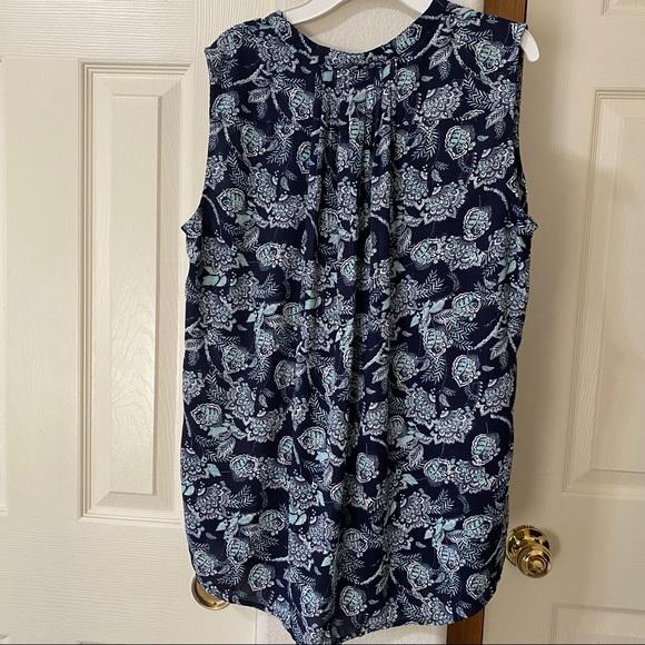 Charter Club Short Sleeve Blouse Medium Size Color Blue & White - Picture 4 of 5